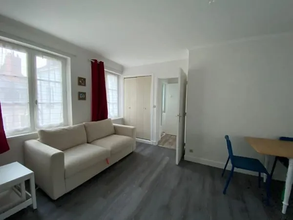 LOCATION : appartement F2 (38 m² Carrez) à TOURS