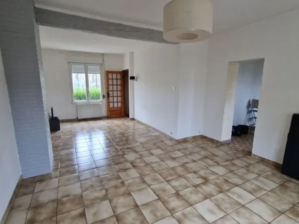 Maison 2 pièces 73 m²