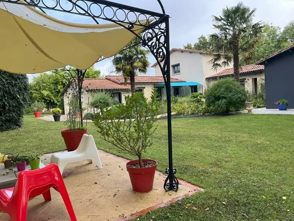 Ensemble immobilier de 3 logements Auge 12 pièce(s) 277 m2