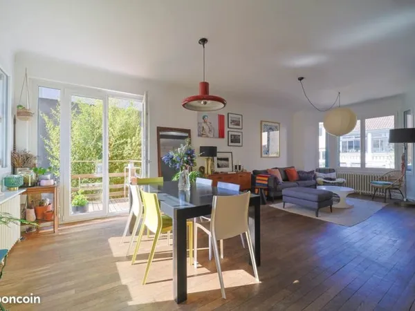 Maison 8 pièces 145 m²