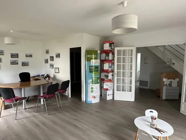 Local commercial