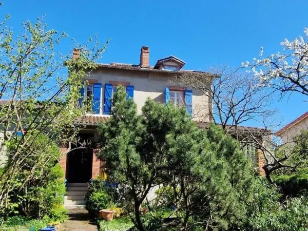 Maison 9 pièces 180 m²