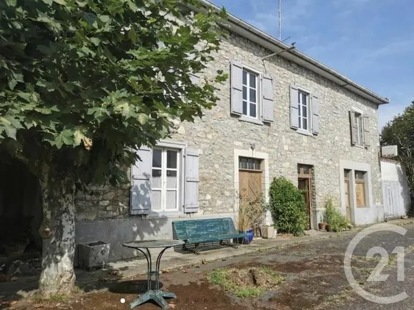 Maison 5 pièces 225 m²