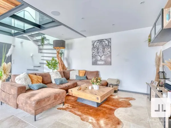 Maison de luxe 4 pièces 128 m²