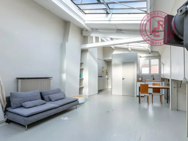 Paris 11ème - Folie Méricourt - Loft au 4ème et dernier étage