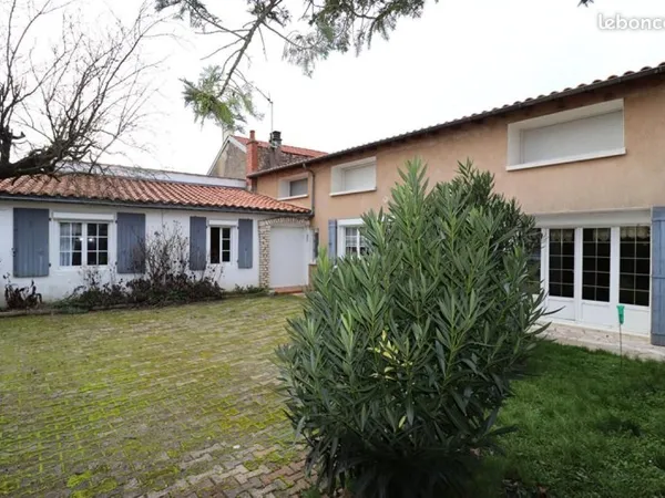 Maison 7 pièces 183 m²