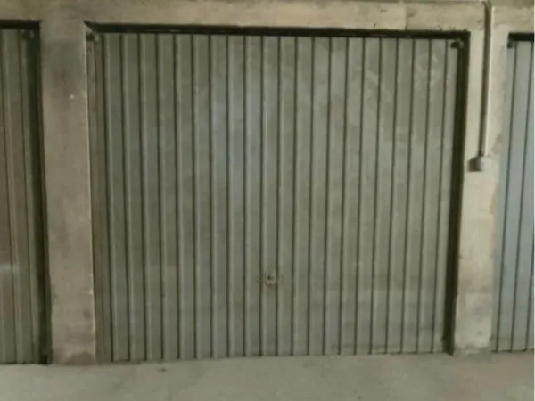 Garage / Box Camas