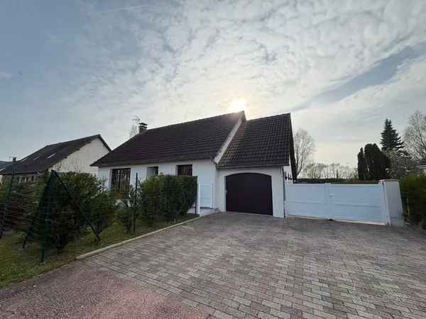 Maison Vente Rue 5p 106m² 342000€