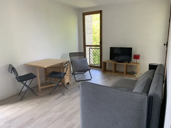 Loue appartement 56m² à Chantilly