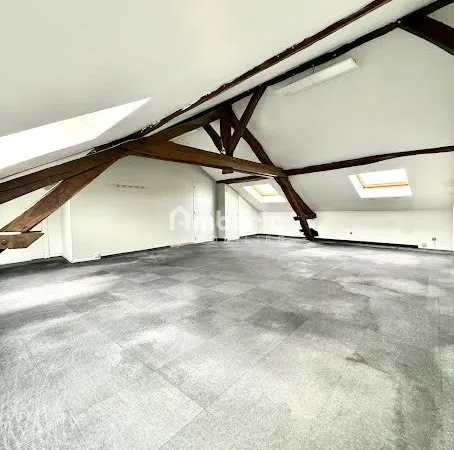 Bureaux 1 pièce 44 m²