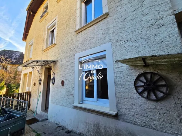 Maison proche Beaulieu Sur Dordogne 7 pièce(s) 105 m2