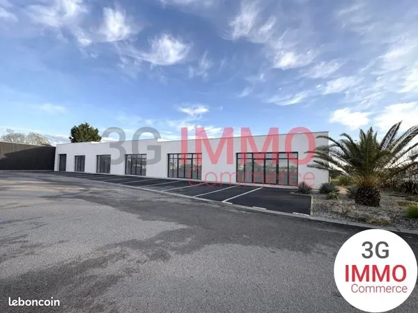Local commercial 540 m²