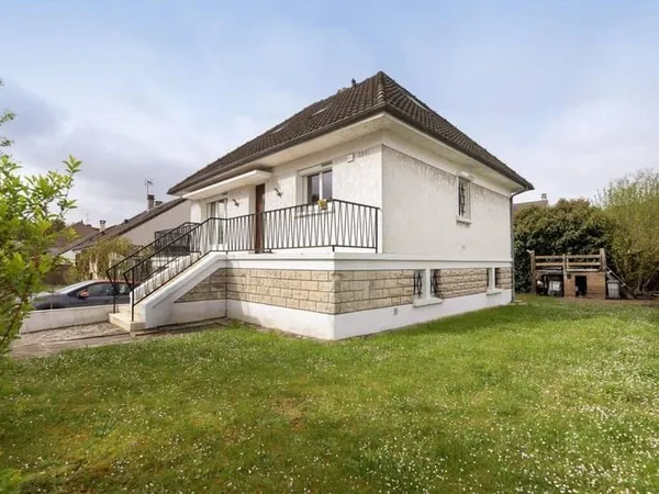 Maison 5 pièces 130 m²