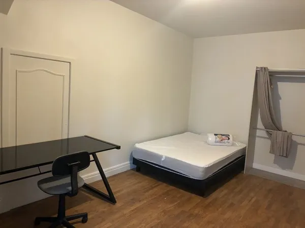 Chambre meublée en colocation à Savigny (69) 430CC