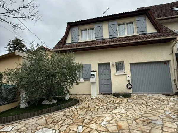 Maison 5 pièces 105 M2