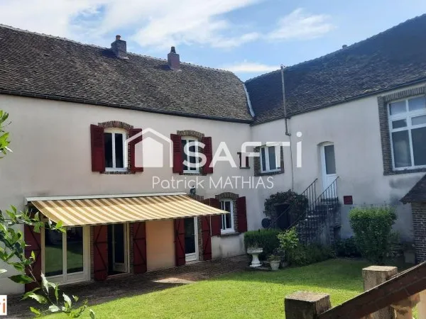Maison pour une grande famille ou investisseurs