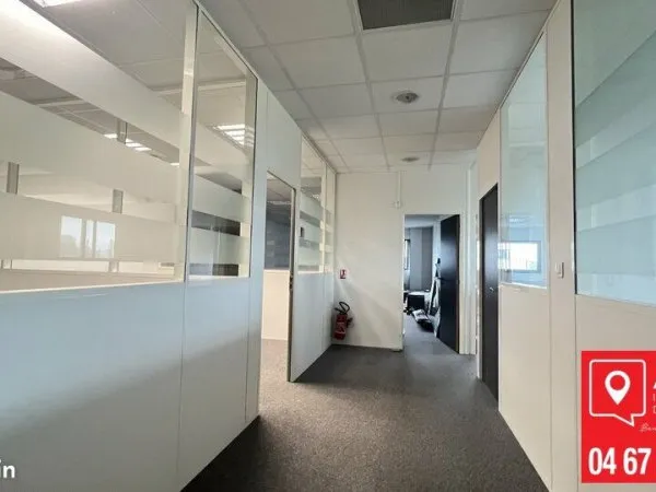 BUREAUX 830 m² PEROLS