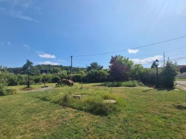 Terrain 752 m²