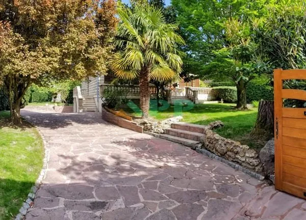 Maison familiale à vendre à Draveil - 7 pièces, 5 chambres