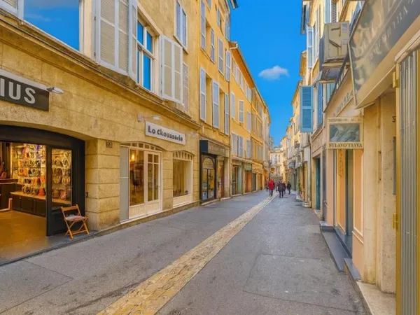 Vends T2 - 61m² - Aix-en-Provence 13100