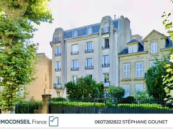 Exclusif et Rare au coeur de la cité Gaillarde, Appartement de caractère