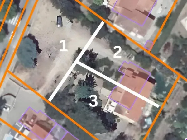 Porticcio centre - 2 villas + terrain constructible - potentiel
