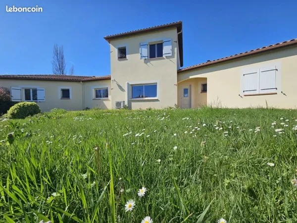 Maison 6 pièces 199 m²