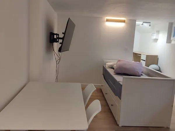 Studio à louer à côté de l'hippodrome
