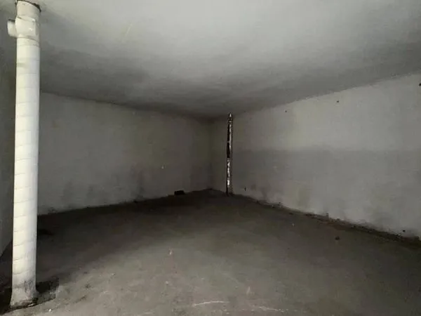 Local d'activité 74 m²