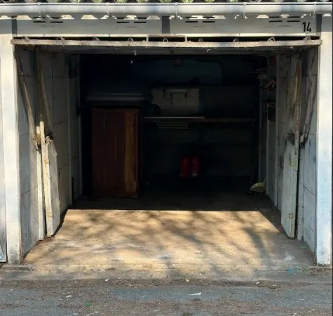 Parking 12 m²