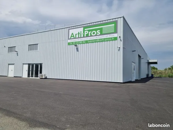 Location précaire local Pro 108m²/295m²
