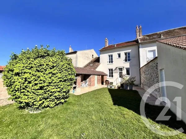 Maison 6 pièces 145 m²