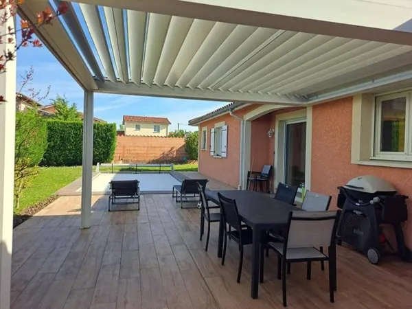 Maison de plain-pied 5 pièces 145 m²