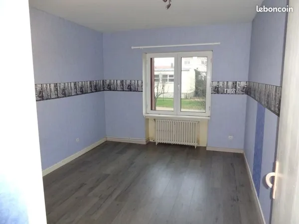 Loue apprtement f3 - 1er etage