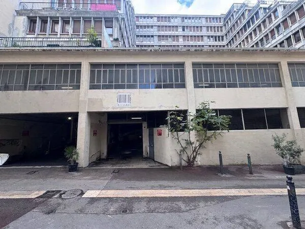 Parking 3813 m²