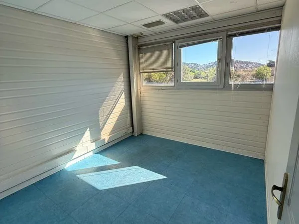 Bureaux à louer