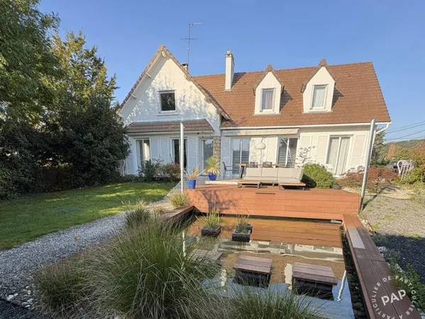 Maison 6 pièces 210 m²