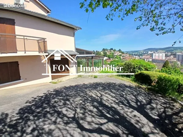 Maison 6 pièces 160 m²