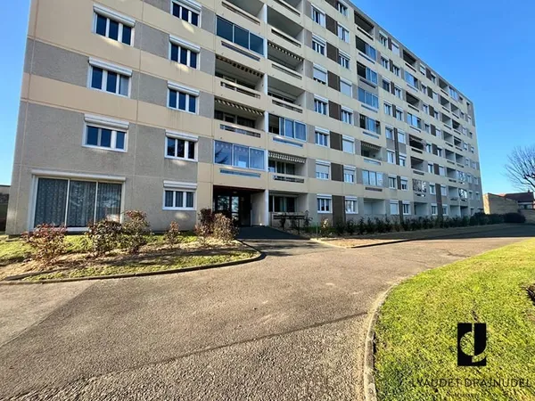 Appartement Roanne 3 pièce(s) 60m2 + parking