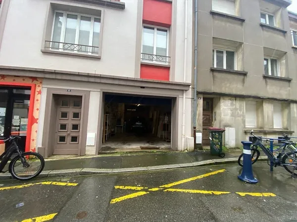 APPARTEMENT T3 POSSIBILITE GARAGE DOUBLE A VENDRE BREST ST-MARTIN - EXCLUSIVITE