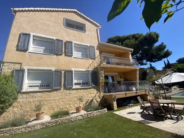 Vends maison - 172m²