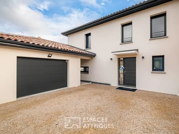 Maison contemporaine lumineuse au coeur du Beaujolais
