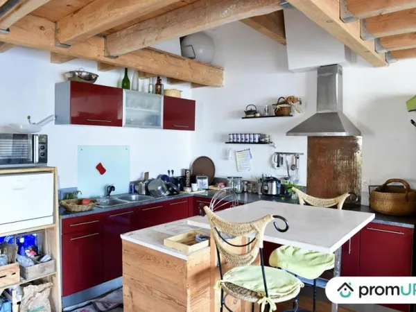 Appartement atypique en duplex 102 m²