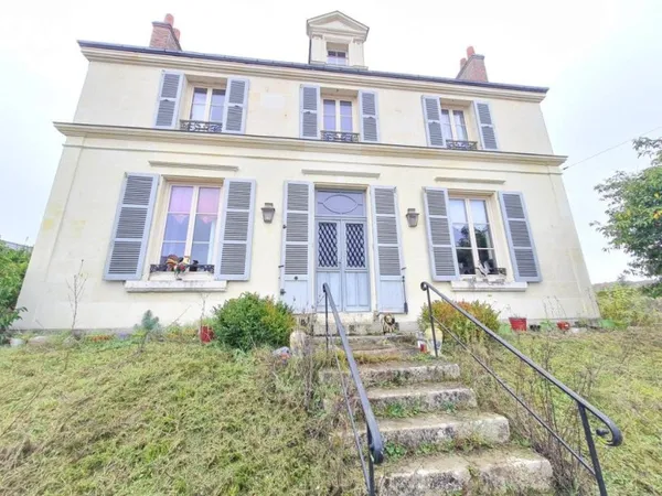 Maison 6 pièces 182 m²