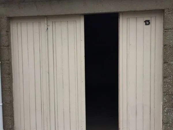 Vends garage fermé de 17m2 facile d'accès