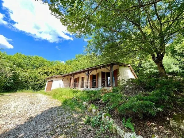 Maison de plain-pied 5 pièces 93 m²
