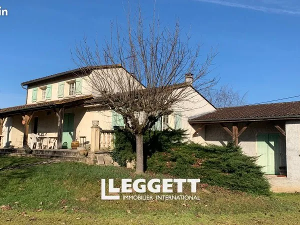 Maison 5 pièces 210 m²