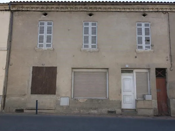 Maison de bourg 6 pièces 201 m²
