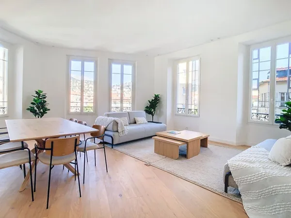 Appartement 4 pièces 95 m²