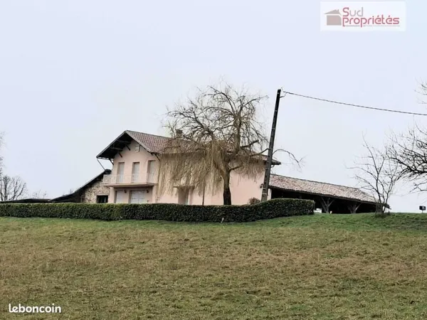Maison 8 pièces 170 m²